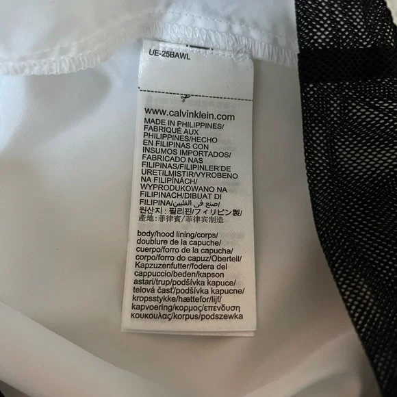 NWOT (New Without Tag) CALVIN KLEIN Hoodie / Crop Top - Picture 15 of 16